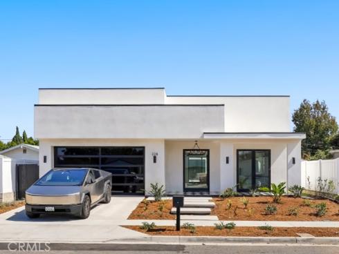 228 Costa Mesa Street