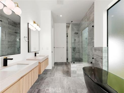 228 Costa Mesa Street, Costa Mesa, CA