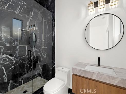 228 Costa Mesa Street, Costa Mesa, CA