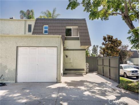 1642 Iowa A Street, Costa Mesa, CA