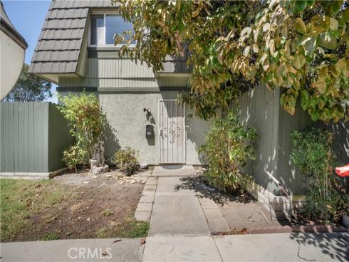 1642 Iowa A Street, Costa Mesa, CA