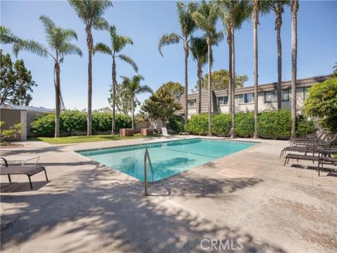 1642  Iowa  A  Street, Costa Mesa, CA
