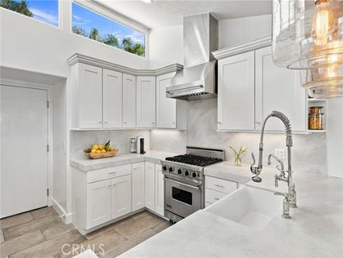 1222 Las Arenas 23 Way, Costa Mesa, CA