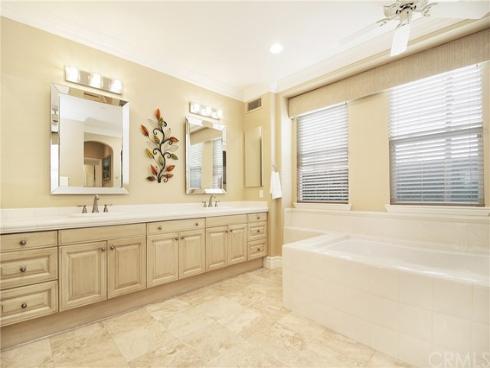 7  Rand   Court, Coto de Caza, CA