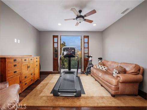 2 Fresian , Coto de Caza, CA