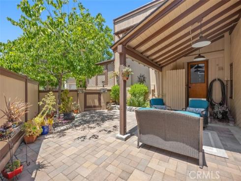 23442  Via Codorniz  , Coto de Caza, CA