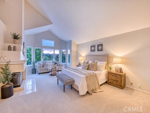 11  Laurelgate  , Coto de Caza, CA