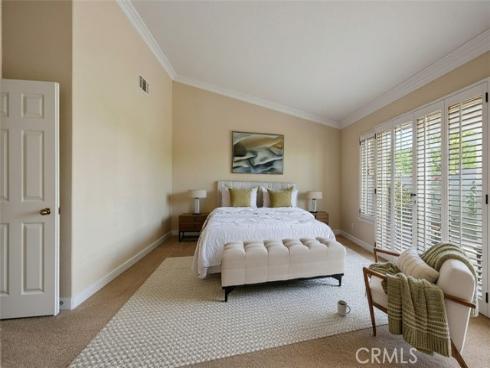 3  Portsmouth  , Coto de Caza, CA