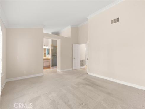 3  Portsmouth  , Coto de Caza, CA