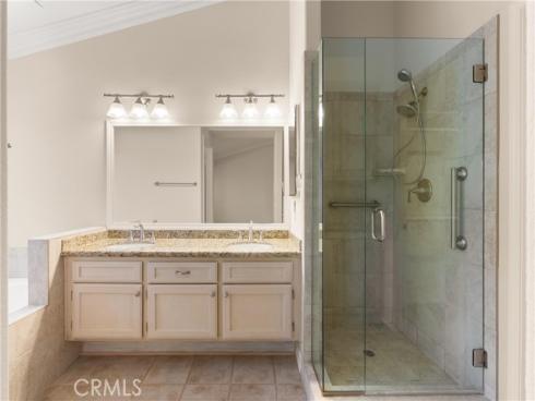 3  Portsmouth  , Coto de Caza, CA