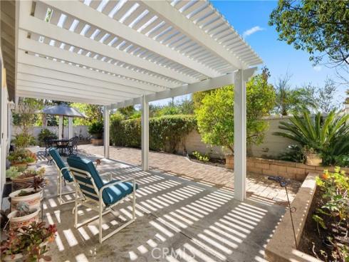 3  Portsmouth  , Coto de Caza, CA