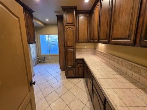 1  Shire  , Coto de Caza, CA