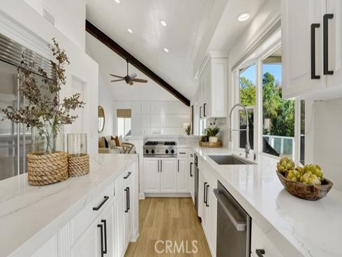 31682  Via Coyote  , Coto de Caza, CA