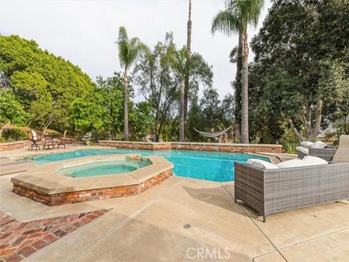 2 Via Terracaleta , Coto de Caza, CA