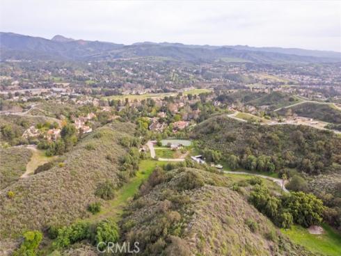 2 Via Terracaleta , Coto de Caza, CA