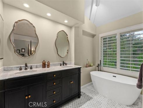 3  Via Candelaria  , Coto de Caza, CA