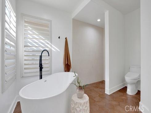 31682  Via Coyote  , Coto de Caza, CA