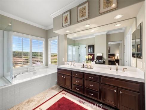 20  Edgewood  , Coto de Caza, CA