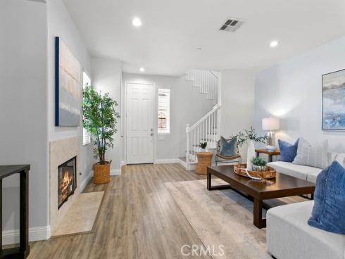 5612  Sprague Ave  , Cypress, CA