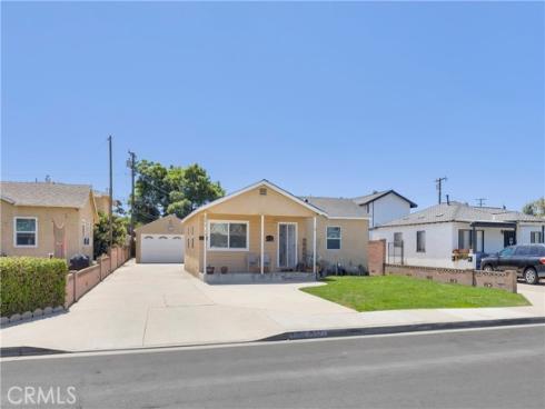 5572  Saint Ann   Avenue, Cypress, CA