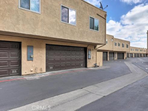 5763 Laguna 49 Way, Cypress, CA