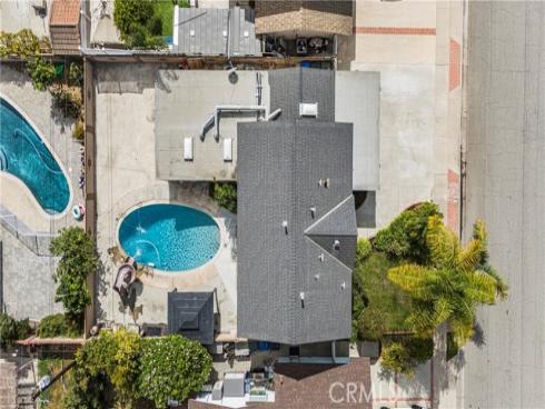 10202  Aqueduct  , Cypress, CA