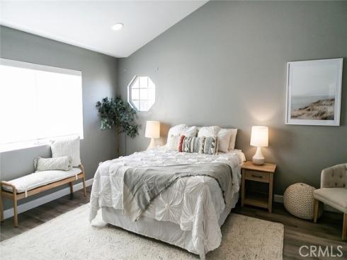 6166 Orange , Cypress, CA