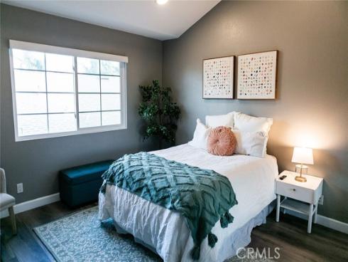 6166 Orange , Cypress, CA