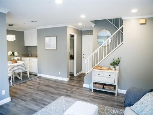 6166 Orange , Cypress, CA