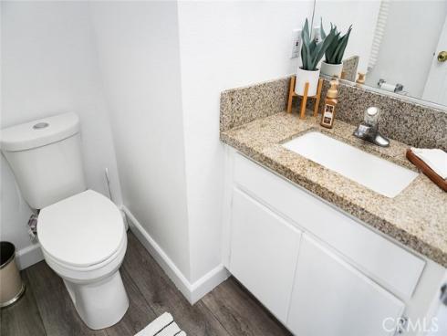 6166 Orange , Cypress, CA