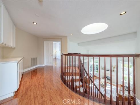 9574  Tivoli  , Cypress, CA