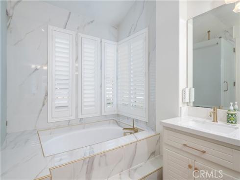 9574  Tivoli  , Cypress, CA