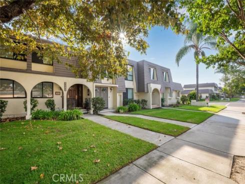 9686  Bloomfield  , Cypress, CA