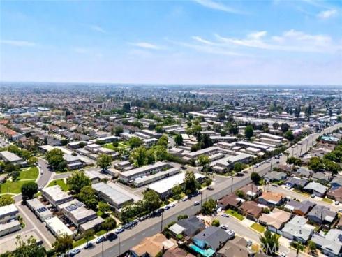 9686  Bloomfield  , Cypress, CA