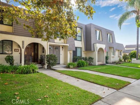 9686  Bloomfield  , Cypress, CA