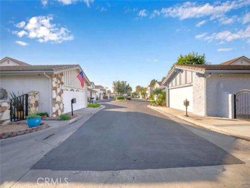 11253  Gardiners   Court, Cypress, CA