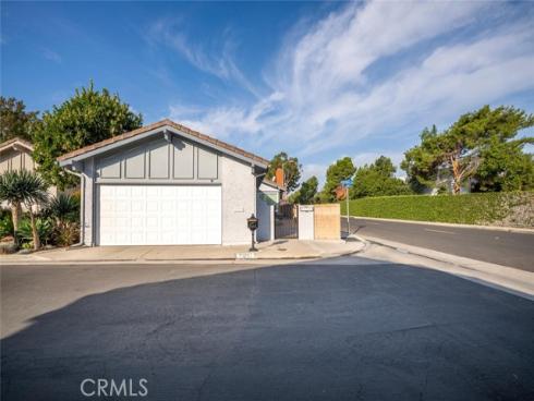 11253  Gardiners   Court, Cypress, CA