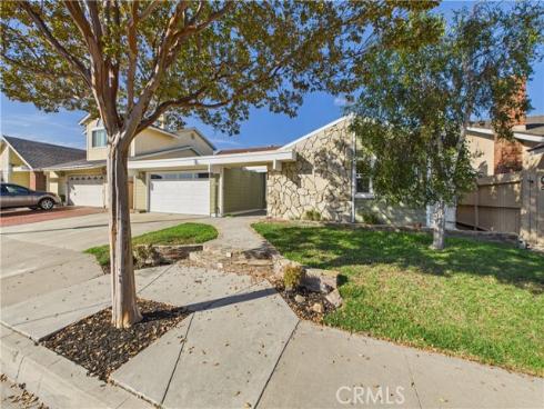 5275  Vista Real  , Cypress, CA