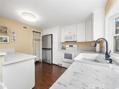 4385  Larwin  , Cypress, CA