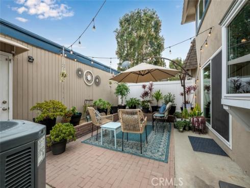 4385  Larwin  , Cypress, CA