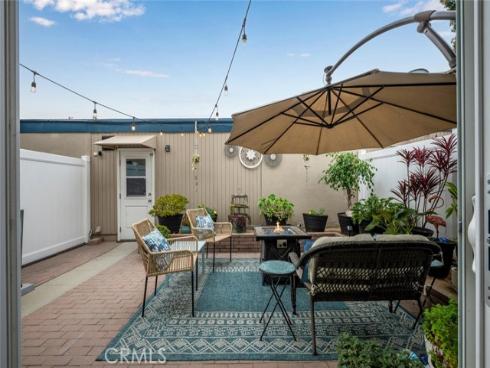 4385  Larwin  , Cypress, CA