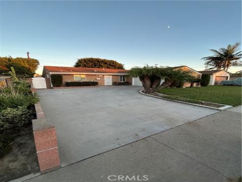 10362 Aurelia , Cypress, CA
