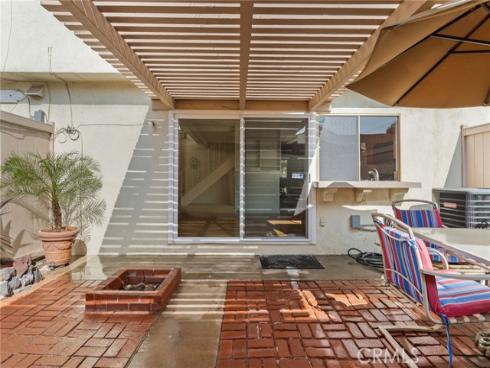 9824  Via Sonoma  , Cypress, CA