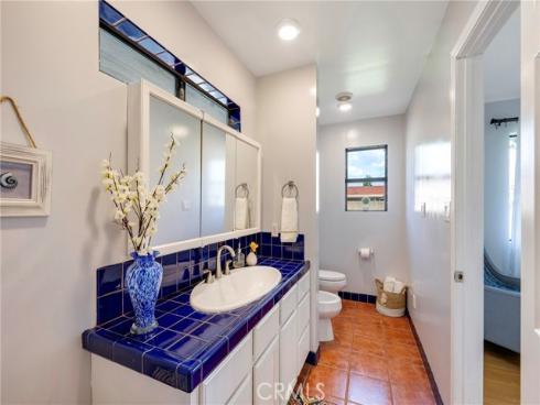 5511  Kanel  , Cypress, CA