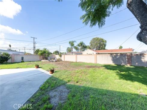 5511  Kanel  , Cypress, CA