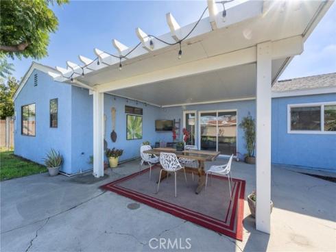 5511  Kanel  , Cypress, CA