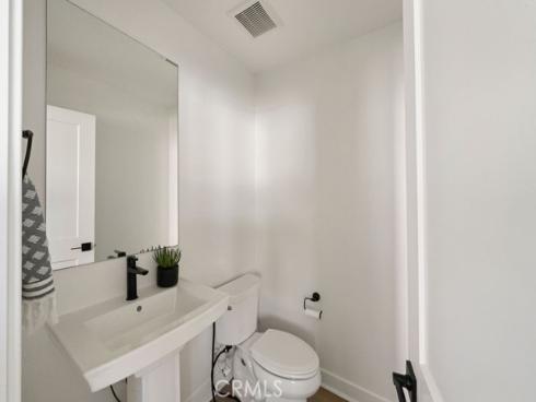 6026  Derby   Lane, Cypress, CA