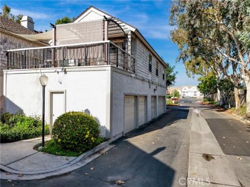 9051  Cobblestone  40 , Cypress, CA