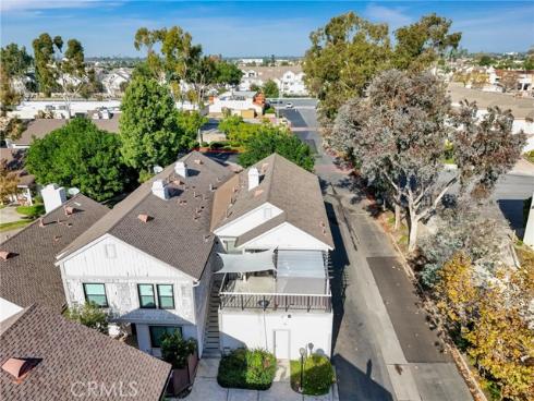 9051  Cobblestone  40 , Cypress, CA
