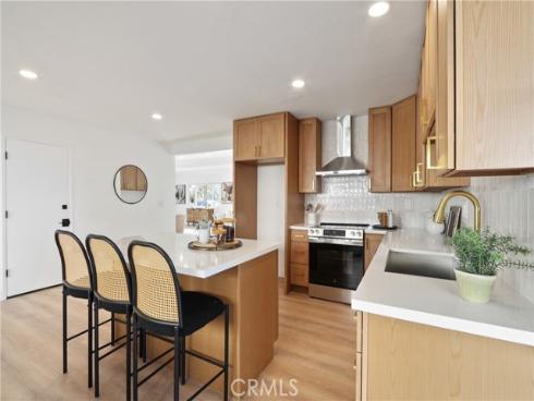 5633 Lakia , Cypress, CA